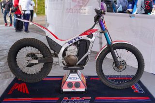 D7C07727